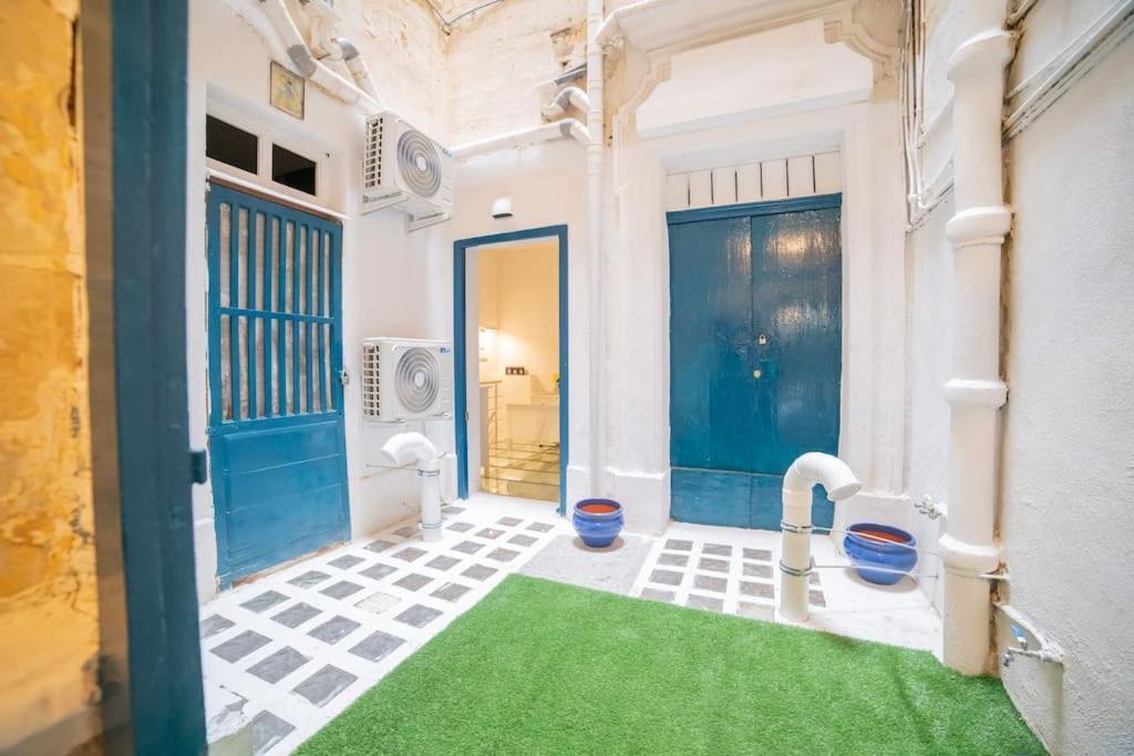 Ferienwohnung Dzc- Dazzle Den Valletta Exterior foto